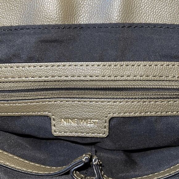 Nine West Backpack Bag Olive Green w/tan suede accent. Size Medium - Picture 4 of 7